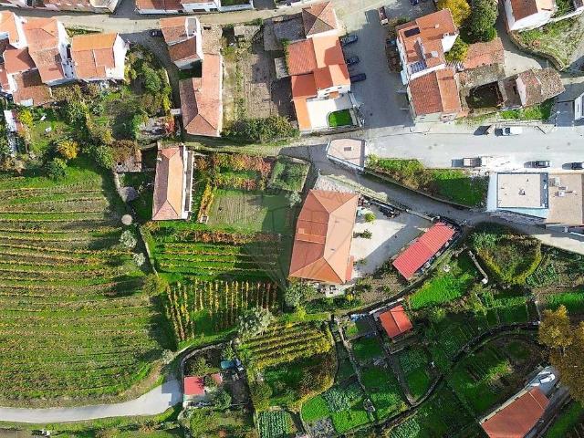 Prédio venda em Nagoselo Do Douro, Viseu