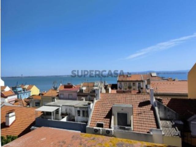 Prédio venda em Lisboa, Santa Engrácia