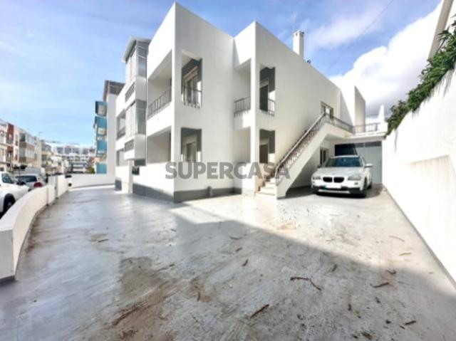 Prédio venda em Três Bicos, Portimão