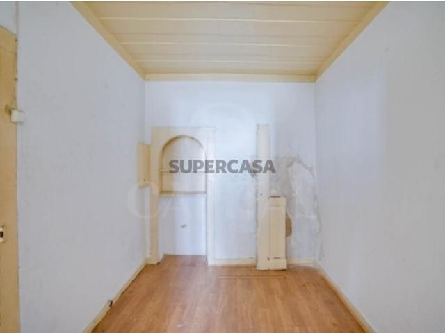 Prédio venda em Estrela, Lisboa