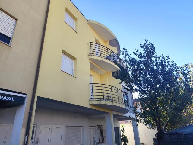 Prédio venda em Chaves, Vila Real