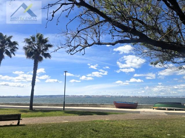 Prédio venda em Barreiro, Setúbal