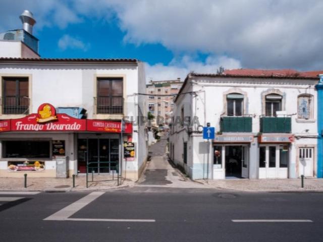 Prédio venda em Casal do Privilégio, Odivelas