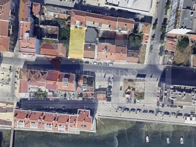 Prédio venda em Bairro Ferroviário, Barreiro