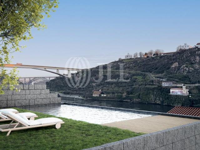 Prédio venda em Conjunto Urbano da Ribeira, Porto