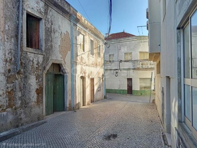 Casa venda em Pederneira, Valado Dos Frades