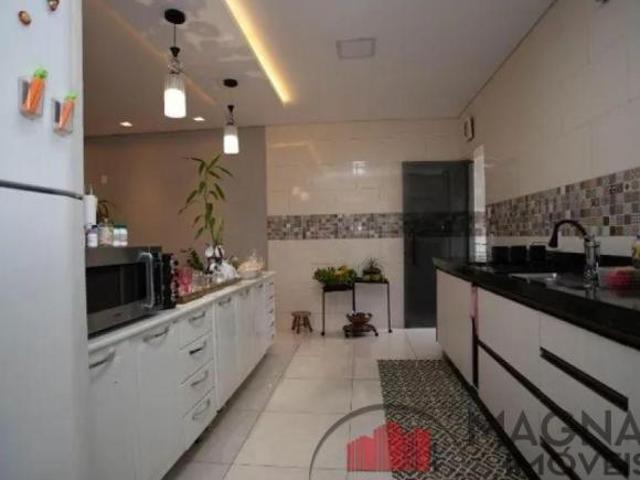 Apartamento venda em Região Geográfica Imediata de Maringá, Maringá