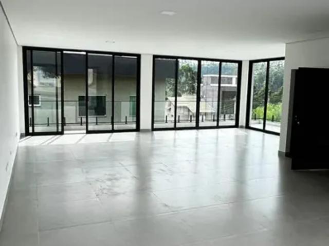 Condominio venda em Região Imediata de São Paulo, Região Metropolitana de São Paulo