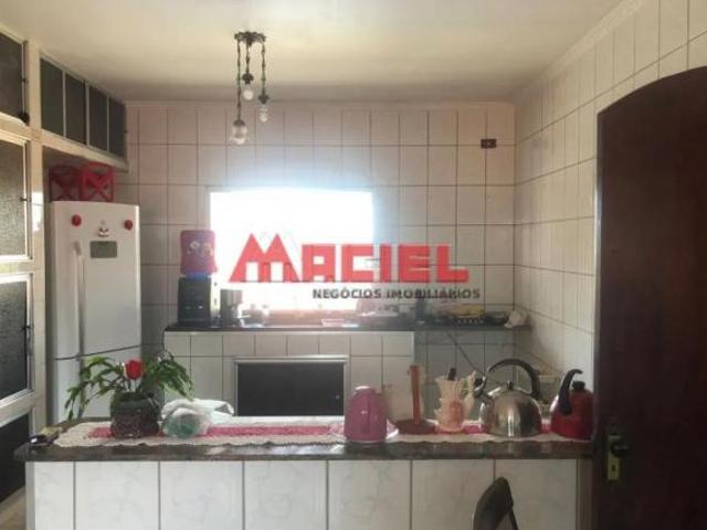 Casa venda em Região Imediata de São José dos Campos, Região Metropolitana do Vale do Paraíba e Litoral Norte