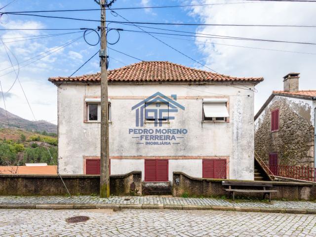 Casa venda em Castelo Branco, Canhoso