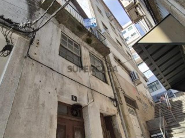 Prédio venda em Castelo Branco, Canhoso