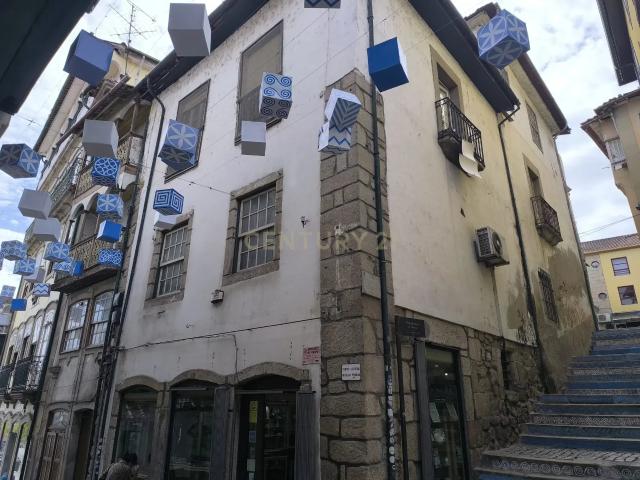 Prédio venda em Chaves, Vila Real