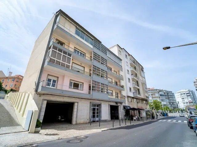 Prédio venda em Ginjal, Almada