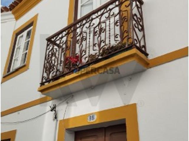 Prédio venda em Beja (Santiago Maior e São João Baptista), Beja