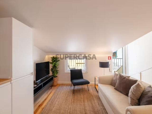 Prédio venda em Estrela, Lisboa