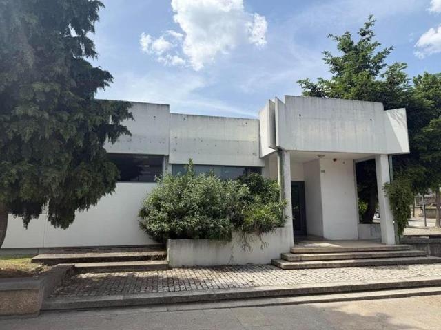 Prédio venda em Carrazeda de Ansiães
