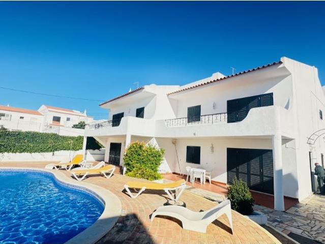 Prédio venda em Albufeira e Olhos de Água, Albufeira