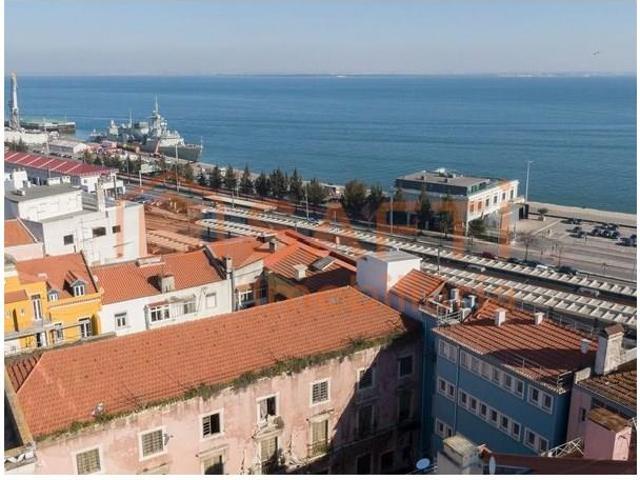 Apartamento venda em Estrela, Lisboa