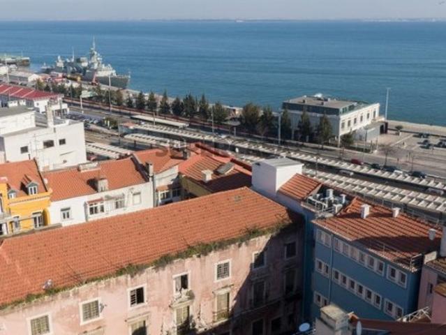 Prédio venda em Estrela, Lisboa