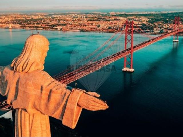 Prédio venda em Cova da Piedade, Almada