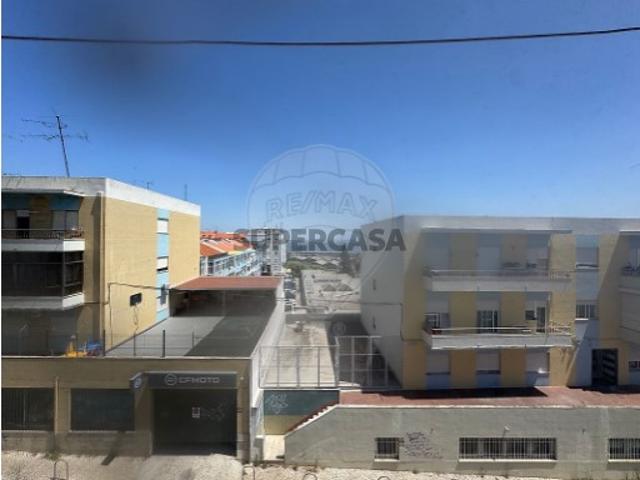 Prédio venda em Cova da Piedade, Almada