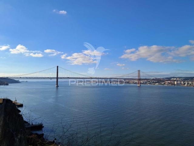 Prédio venda em Cova da Piedade, Almada