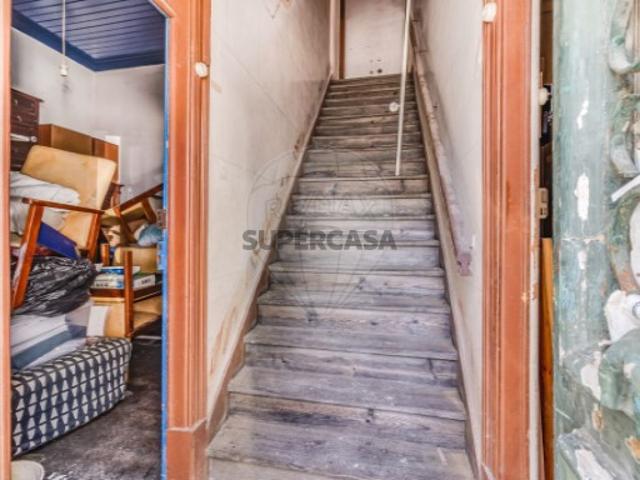 Prédio venda em Bairro Ferroviário, Barreiro