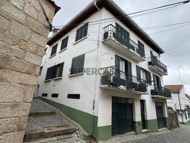 Casa venda em Castelo Branco, Caria