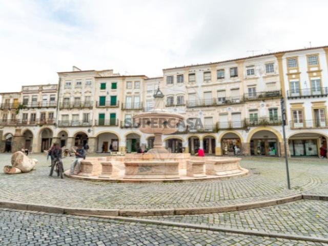 Prédio venda em Évora
