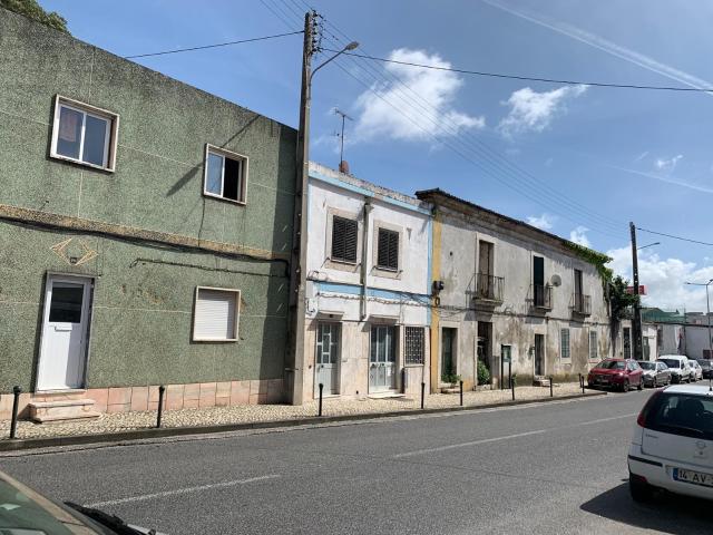 Loja venda em Santiago Dos Velhos, Lisboa