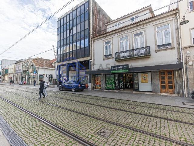 Vivenda venda em Basílio Teles, Porto