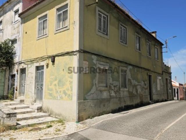Prédio venda em Lavradio, Setúbal