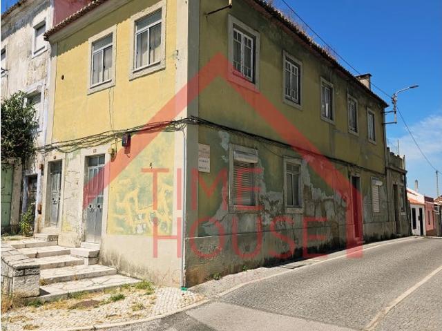 Prédio venda em Lavradio, Setúbal