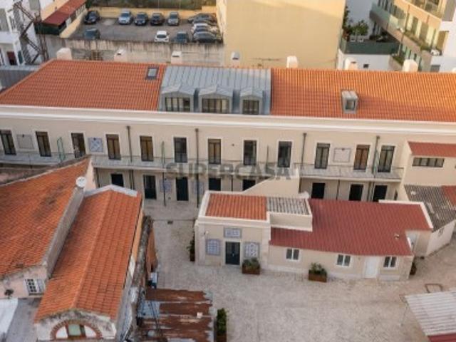 Prédio venda em Estrela, Lisboa