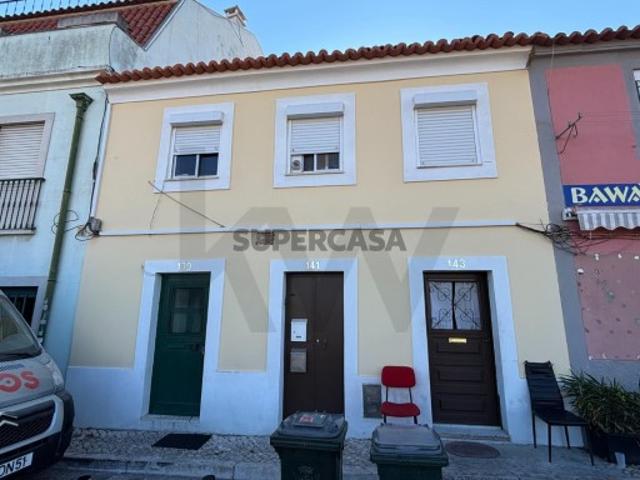 Prédio venda em Quinta do Cabrinha, Lisboa