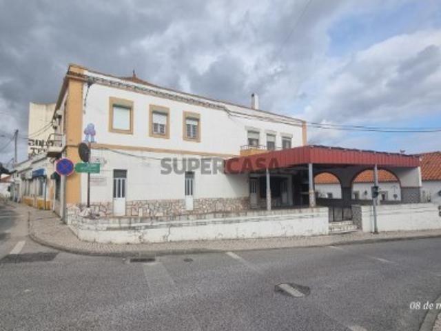 Prédio venda em Quinta do Anjo, Palmela