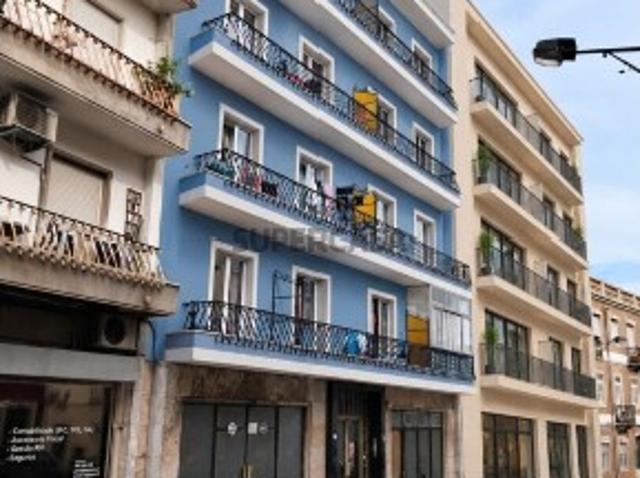 Prédio venda em Santa Engrácia, Lisboa