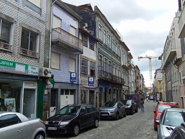 Prédio venda em Escudeiros e Penso (Santo Estêvão e São Vicente), Braga