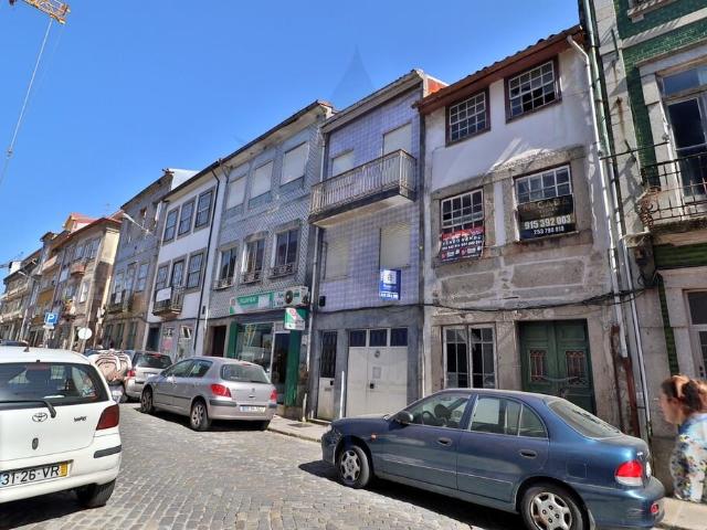 Prédio venda em Escudeiros e Penso (Santo Estêvão e São Vicente), Braga