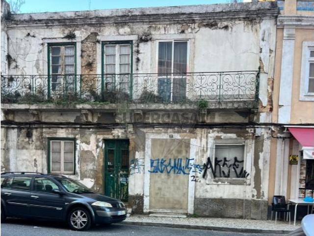Prédio venda em Loures, Urbanização Real Forte