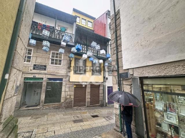 Prédio venda em Chaves, Vila Real