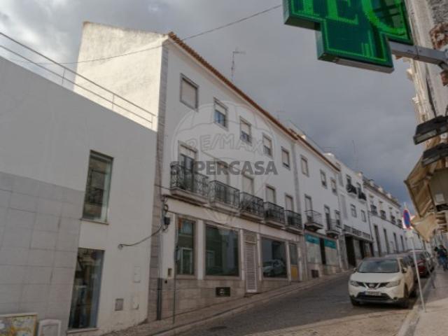 Prédio venda em Beja (Santiago Maior e São João Baptista), Beja