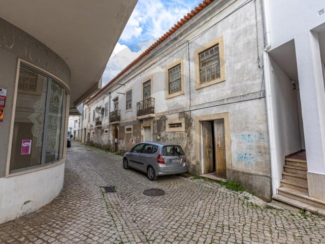 Prédio venda em Torres Novas, Santarém