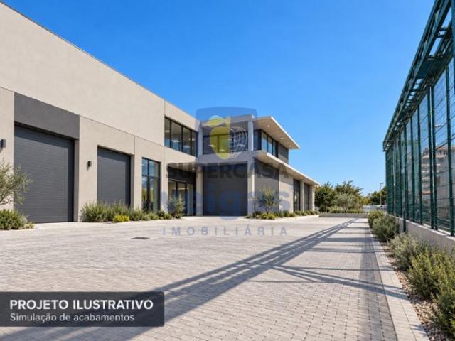 Armazém venda em Loures, Lisboa