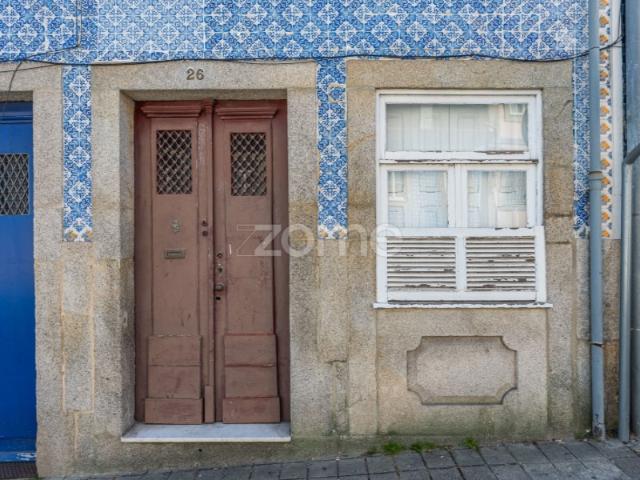 Prédio venda em Mouteira, Porto