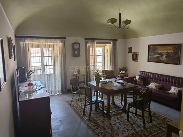 Prédio venda em Mouzinhos, Montemor-o-novo
