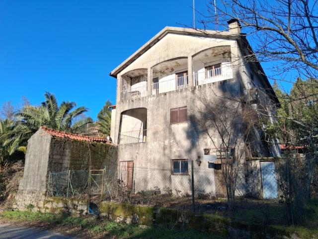 Casa venda em Oliveira De Frades, Viseu