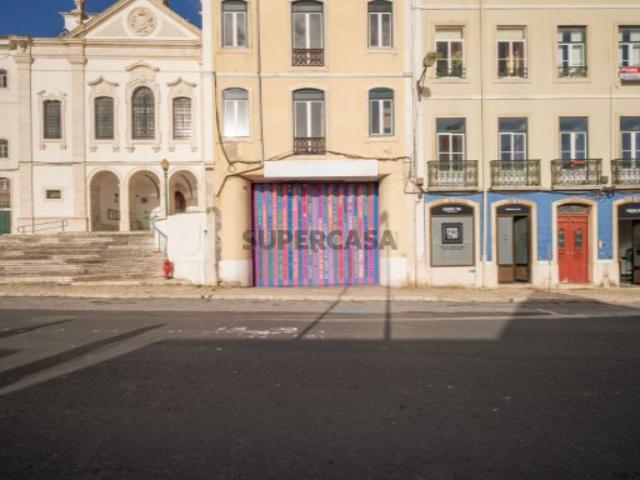 Prédio venda em Lisboa, Beato