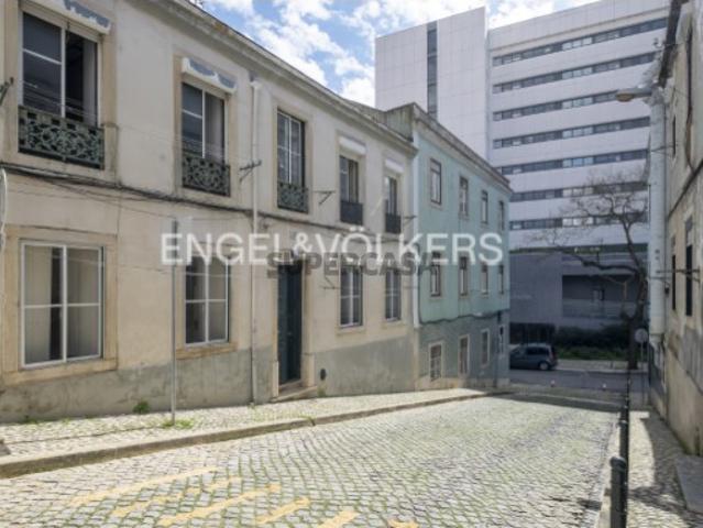 Prédio venda em Lisboa, Prazeres