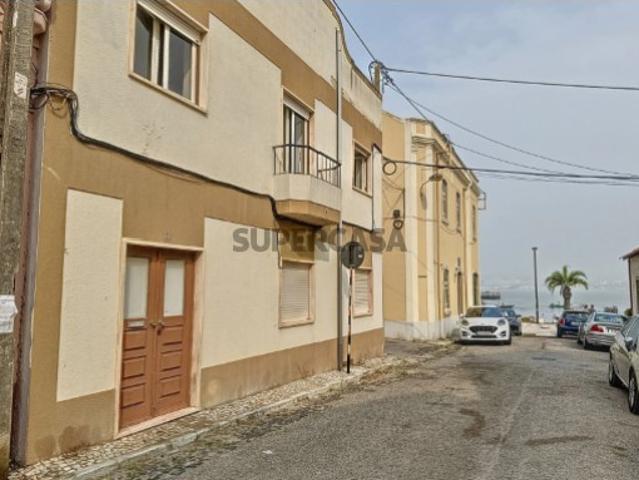 Prédio venda em Almada, Setúbal